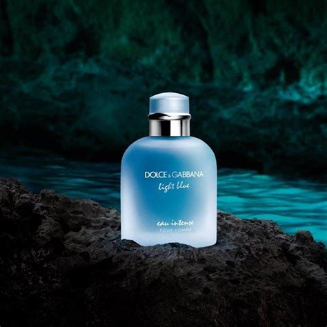 light blue intense homme.